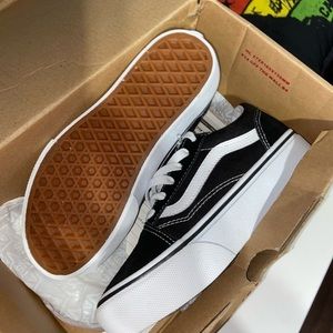 Old Skool platform vans